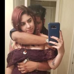 Meet your Posher, Elaine